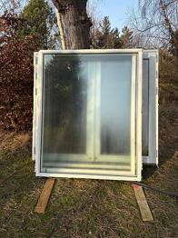 Outline fastkarmsvindue hvid