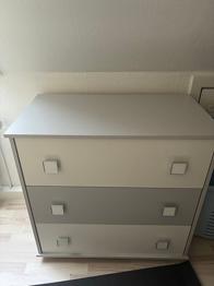 Kommode i god stand.