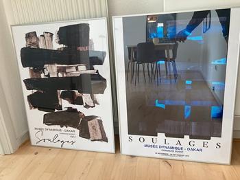 2 stk. indrammede Soulages plakater