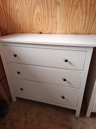 Ikea Hemnes kommode gives væk