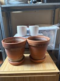 Potter - to størrelser