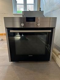 Siemens indbygget ovn i rustfrit stål