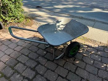 Bohusværk trillebør med dobbelt hjul