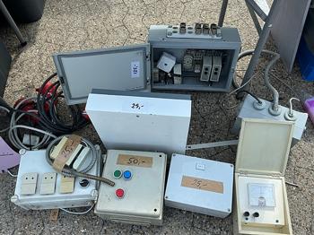 Elektriske styrebokse og kabelsamling