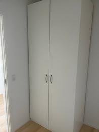 IKEA garderobeskabe afhentes i trekroner 4000 Roskilde lørdag d 5/9