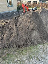 Gratis have-jord fra ældre villakvarter i Solrød Strand