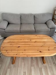 Sofa og bord