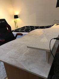 Skrivebord fra IKEA