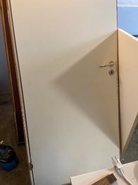 Indvendig dør hvid med greb