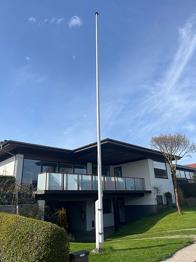 Flagstang til have eller indkørsel