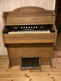 Stueorgel, afhentes gratis på Djursland