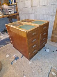 Kommode, måske del af købmandsdesk?
