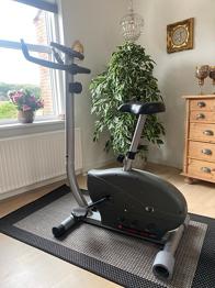 Tornby motionscykel grå