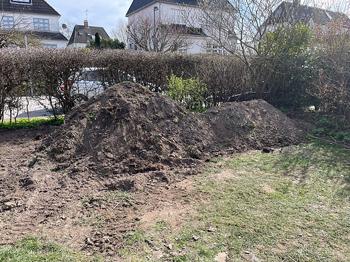 Gratis jord bortgives – skal afhentes inden d. 19.