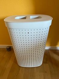 Vasketøjskurv plast hvid