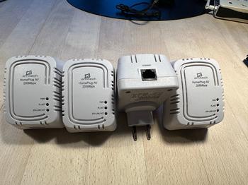 Amitech/Aztech homeplug  200 Mbps