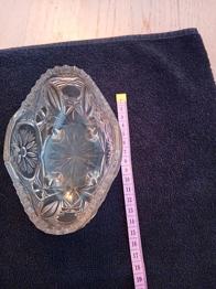 Glas skål med mønster ca. 18 cm