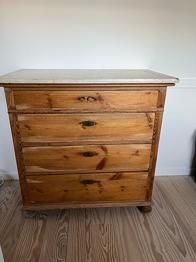 GRATIS antik kommode
