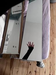 RESEVERET: Spejle, gives væk