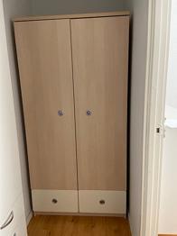 Garderobe skab