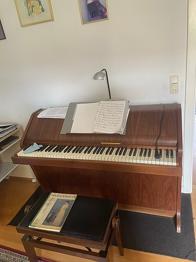 Klaver / piano i træ