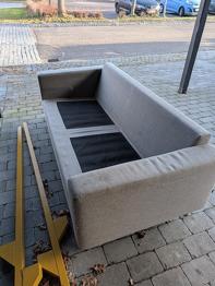 sofa uden hynder bortgives