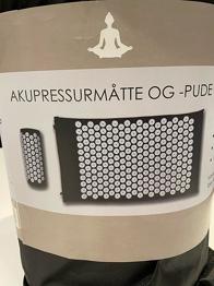 Yogaudstyr, Akupressurmåtte