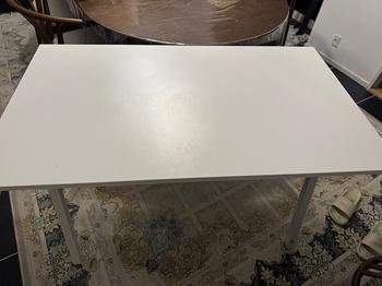 Trotten skrivebord fra IKEA