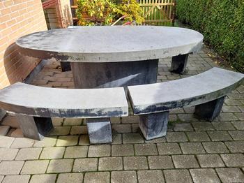Betonmøbler - til afhentning uden betaling