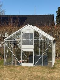 Drivhus(afventer afhentet)