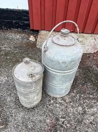 Benzintanke eller petroleumsdunke i zink