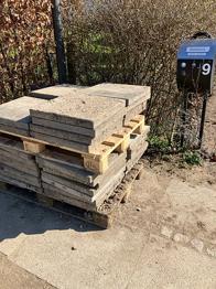 Betonfliser i Egebjerg i Ballerup. grå 40 stk. 50x50x5