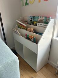 IKEA børnebogreol hvid