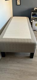 Enkelt seng 80*200 cm