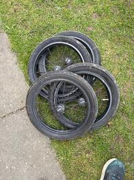 Trille barnevognshjul