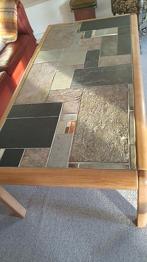 Sofabord med skiffer, klinker og kobber