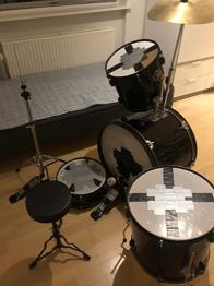 Rigtig godt trommesæt til opstart- gratis ved afhentning