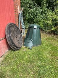 Grøn kompostbeholder til haveaffald