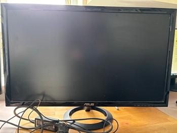 Asus skærm 24