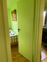 Limefarvet indvendigt dør