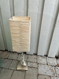 Ikea-lampe lille med pære