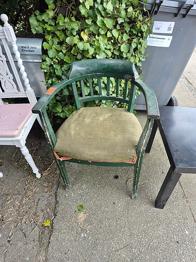 bortgives ældre stol