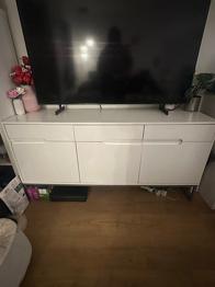 Pæn skænk/Tv bænk fra Jysk