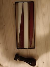 Lakstænger og stempel