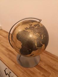 GIVES VÆK! - Globus