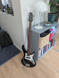 Morgan bas til reparation