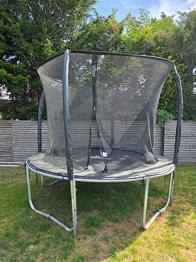 Trampolin Gives væk
