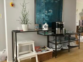 Konsol bord og anden reol (begge med en enkelt glas hylde)