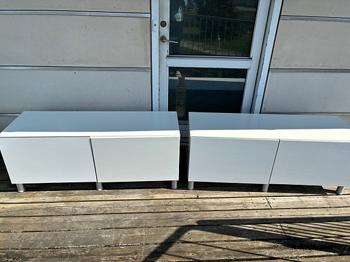 TV borde, GRATIS, hvid højglans, 2 stk.