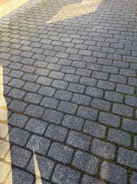 Herregårdssten med faset kant